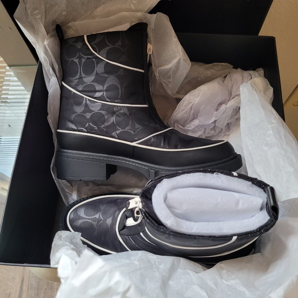 COACH Boots - Picture 2 of 3